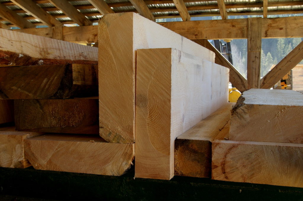 Oversized square-cut timbers